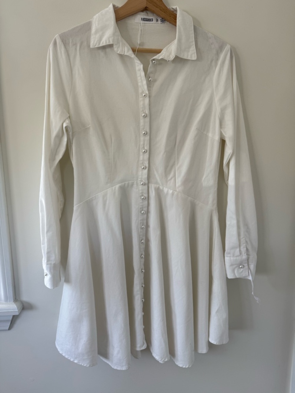 NWOT Missguided White Button-Front Long Sleeve Skater Shirt Dress - Picture 3 of 13